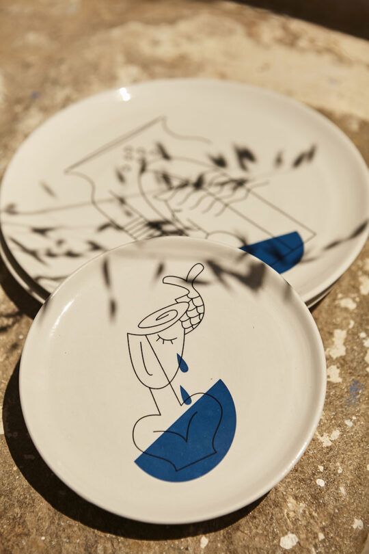 Ceramics / Porcelains