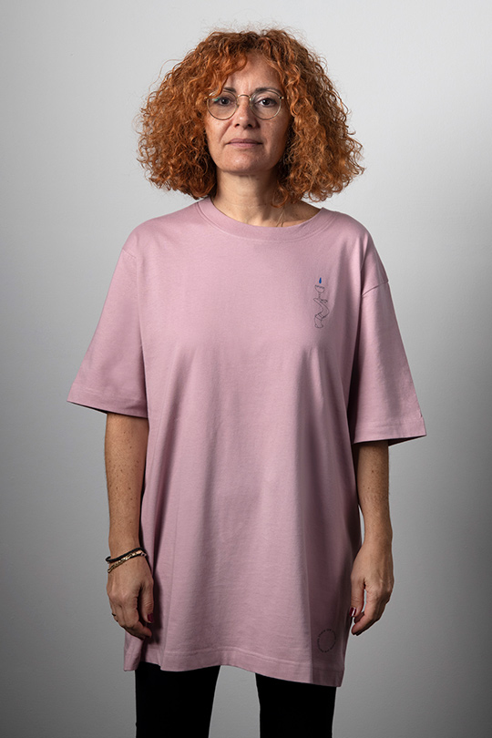 woman pink tshirt front